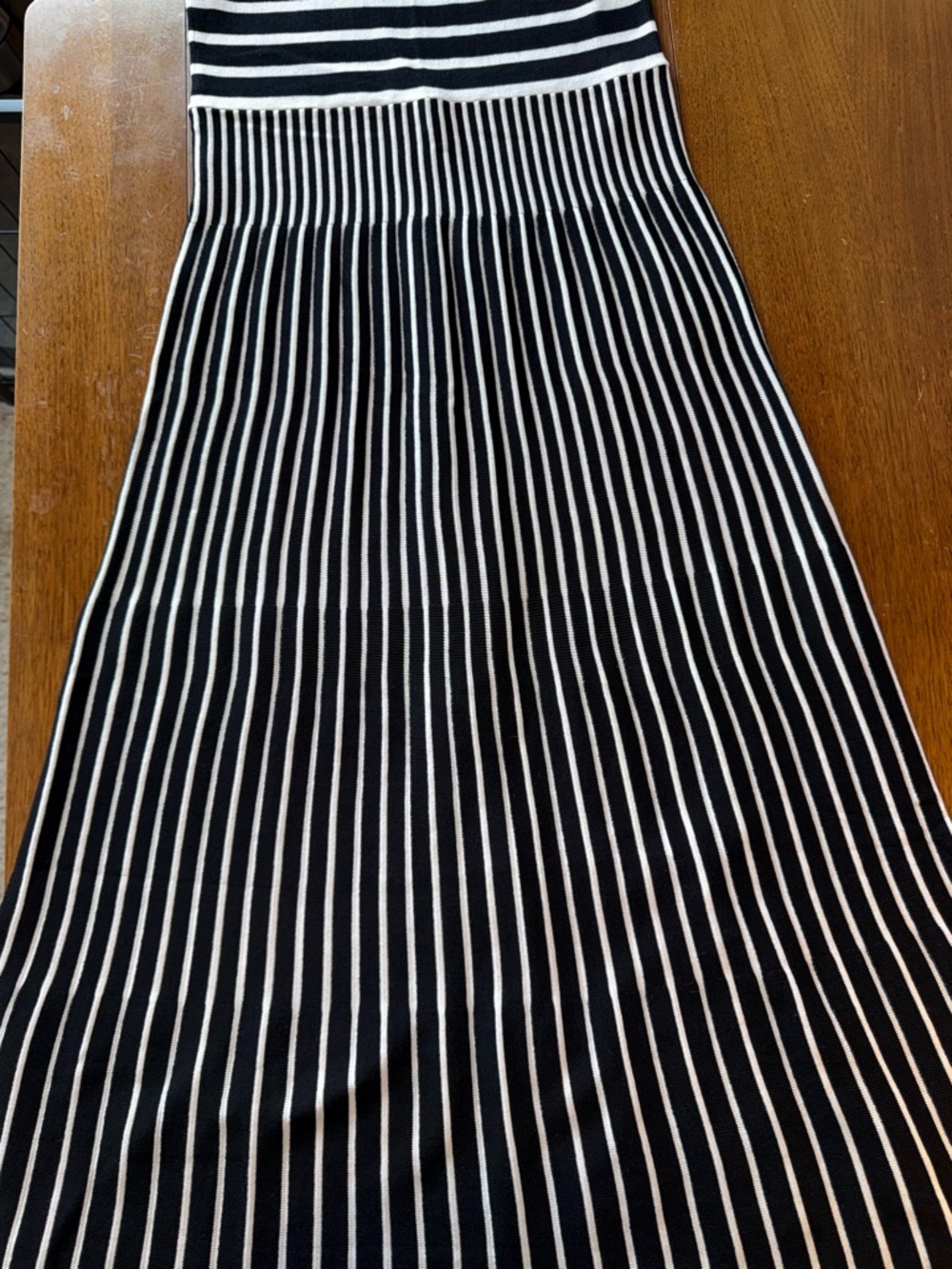 Active USA Black and White Striped Maxi Dress - Picture 10 of 12